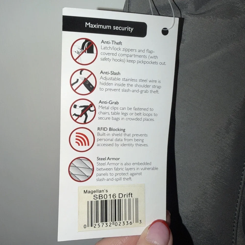 Magellan Vault Pro‎ Handbag